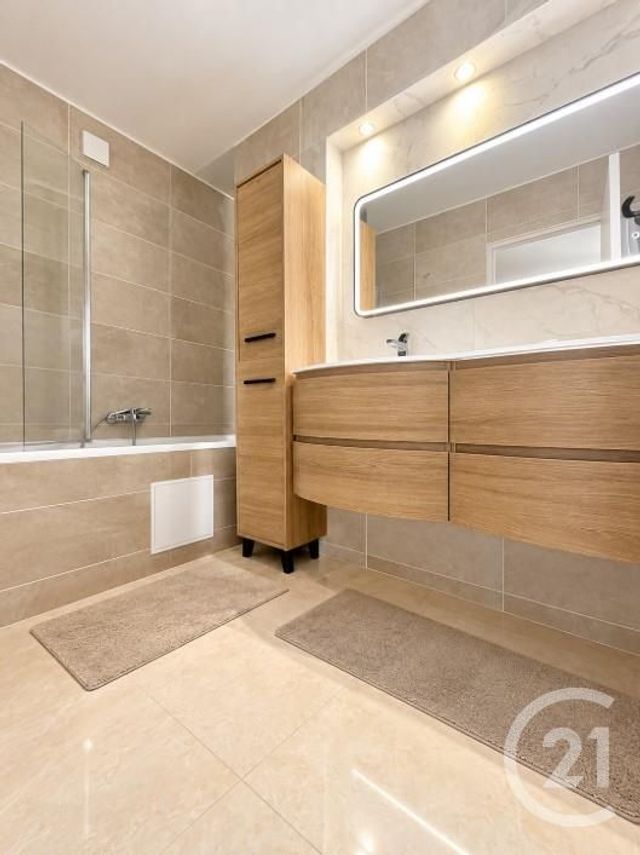 Appartement F4 &agrave; vendre - 4 pi&egrave;ces - 89,11 m2 - La Ciotat - 13 - PROVENCE-ALPES-COTE-D-AZUR