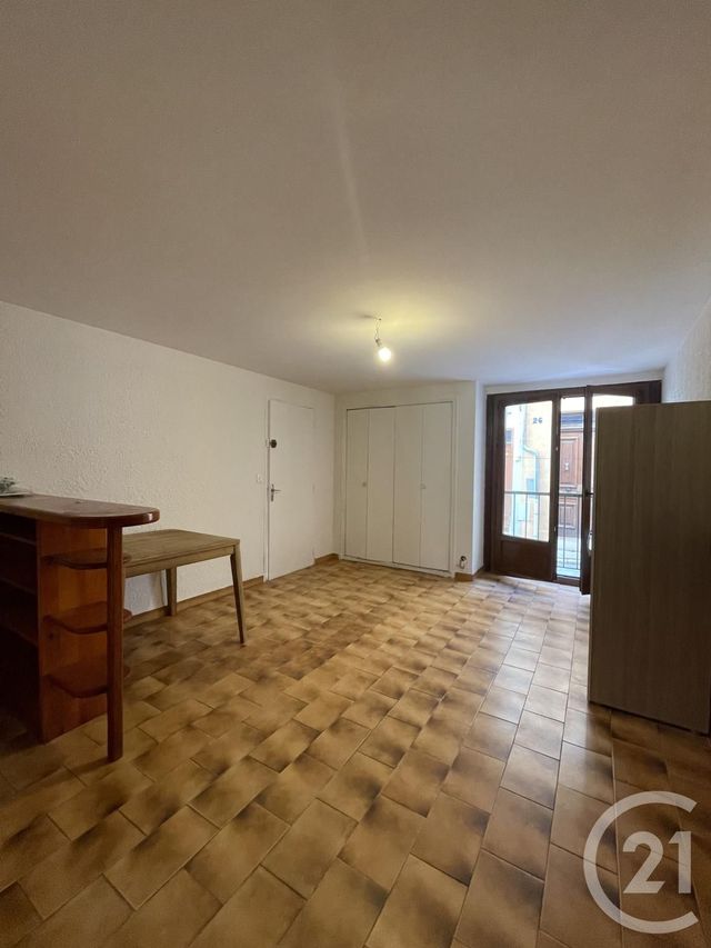 Appartement Studio &agrave; louer - 1 pi&egrave;ce - 25,76 m2 - La Ciotat - 13 - PROVENCE-ALPES-COTE-D-AZUR