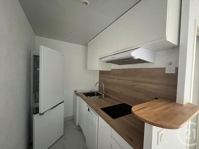 Appartement Studio &agrave; louer - 1 pi&egrave;ce - 27,15 m2 - La Ciotat - 13 - PROVENCE-ALPES-COTE-D-AZUR