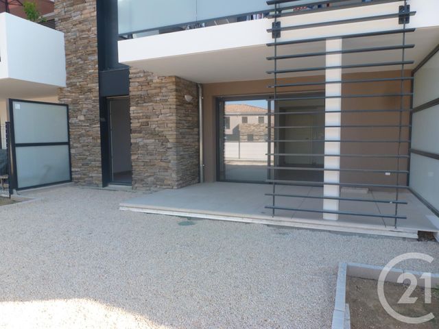 Appartement T2 &agrave; louer - 2 pi&egrave;ces - 47,48 m2 - St Cyr Sur Mer - 83 - PROVENCE-ALPES-COTE-D-AZUR
