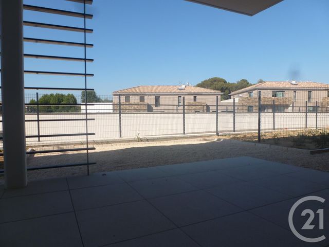Appartement T2 &agrave; louer - 2 pi&egrave;ces - 47,48 m2 - St Cyr Sur Mer - 83 - PROVENCE-ALPES-COTE-D-AZUR