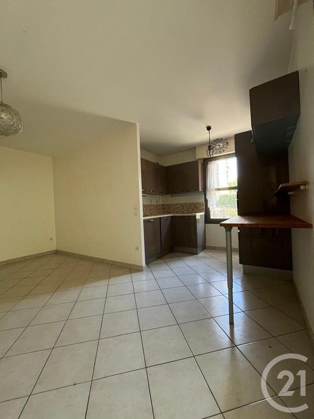 Appartement T2 &agrave; vendre - 2 pi&egrave;ces - 45,19 m2 - La Ciotat - 13 - PROVENCE-ALPES-COTE-D-AZUR