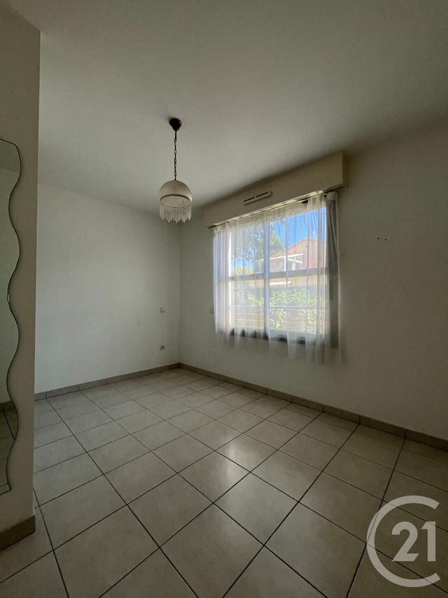 Appartement T2 &agrave; vendre - 2 pi&egrave;ces - 45,19 m2 - La Ciotat - 13 - PROVENCE-ALPES-COTE-D-AZUR