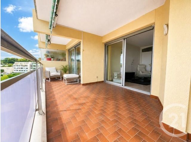 Appartement T2 &agrave; vendre - 2 pi&egrave;ces - 51,90 m2 - La Ciotat - 13 - PROVENCE-ALPES-COTE-D-AZUR