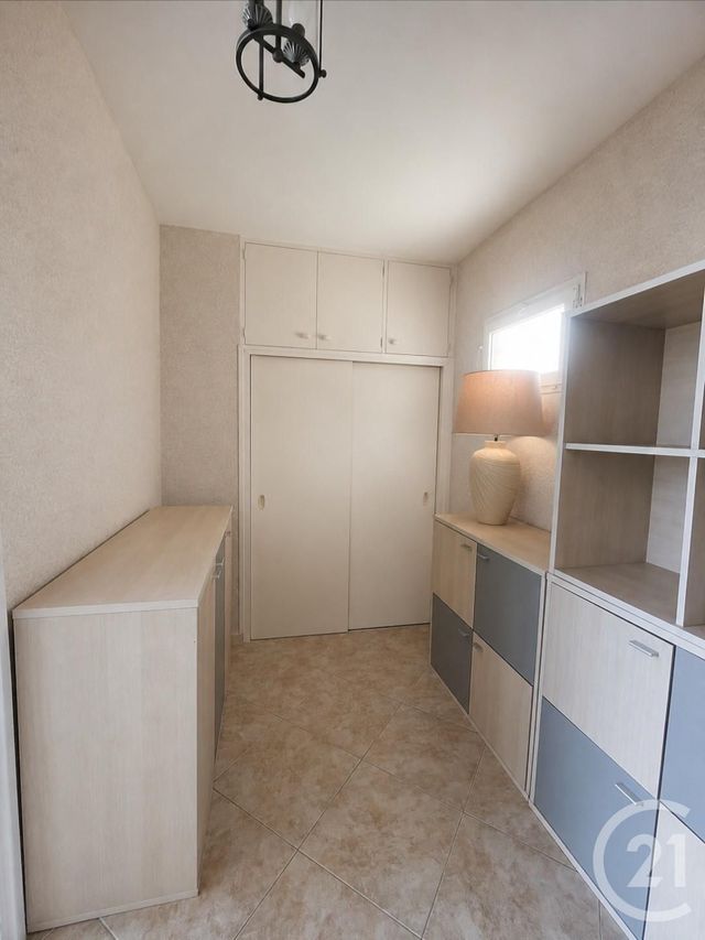 Appartement T2 &agrave; vendre - 2 pi&egrave;ces - 51,90 m2 - La Ciotat - 13 - PROVENCE-ALPES-COTE-D-AZUR
