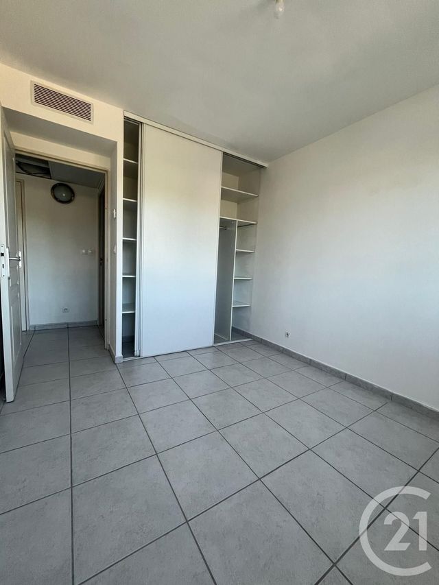 Appartement F3 &agrave; vendre - 3 pi&egrave;ces - 48 m2 - La Ciotat - 13 - PROVENCE-ALPES-COTE-D-AZUR