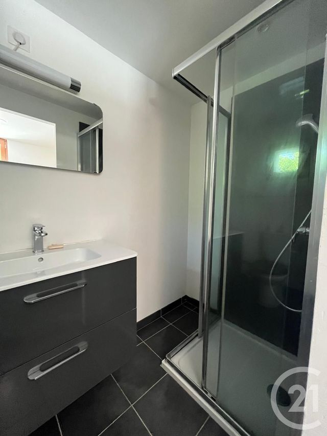 Maison &agrave; louer - 2 pi&egrave;ces - 22,15 m2 - La Ciotat - 13 - PROVENCE-ALPES-COTE-D-AZUR