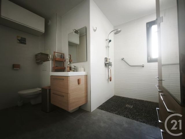 Appartement T3 &agrave; vendre - 3 pi&egrave;ces - 83,80 m2 - La Ciotat - 13 - PROVENCE-ALPES-COTE-D-AZUR