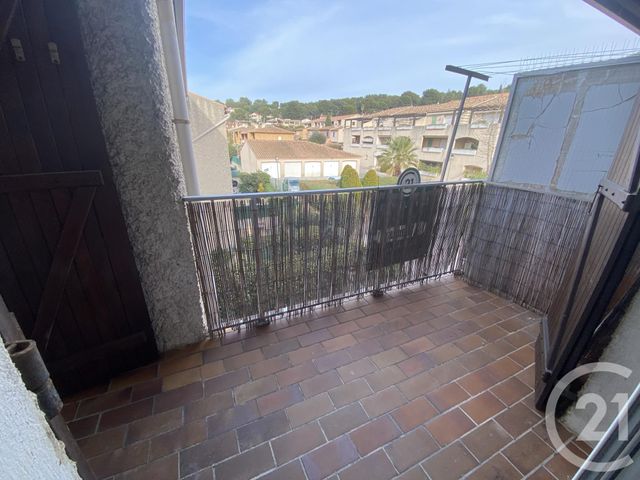 Appartement T2 &agrave; louer - 2 pi&egrave;ces - 50,14 m2 - St Cyr Sur Mer - 83 - PROVENCE-ALPES-COTE-D-AZUR