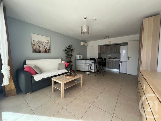 Appartement T1 &agrave; louer - 1 pi&egrave;ce - 34,01 m2 - La Ciotat - 13 - PROVENCE-ALPES-COTE-D-AZUR