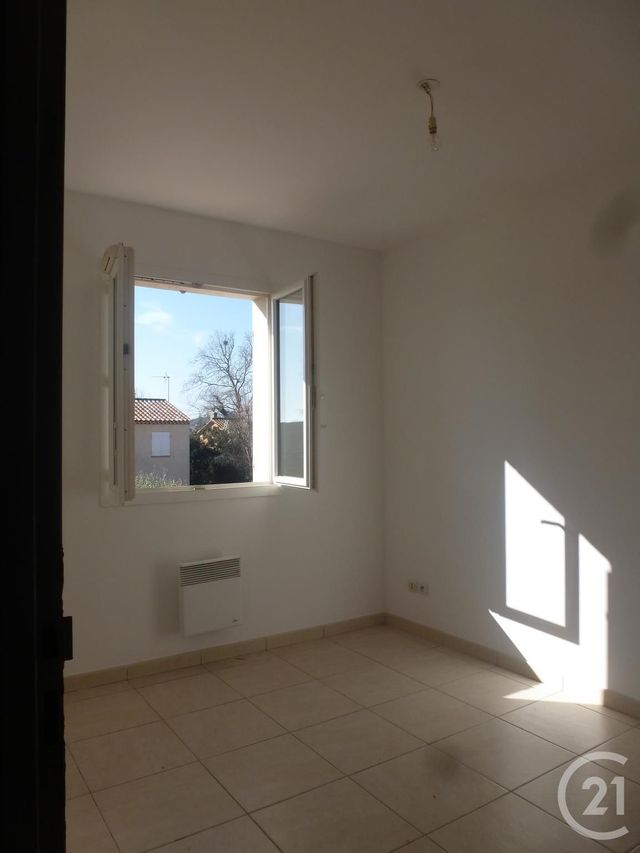 Maison &agrave; louer - 5 pi&egrave;ces - 90,25 m2 - La Ciotat - 13 - PROVENCE-ALPES-COTE-D-AZUR