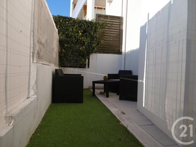 Appartement T2 &agrave; louer - 2 pi&egrave;ces - 36,16 m2 - La Ciotat - 13 - PROVENCE-ALPES-COTE-D-AZUR