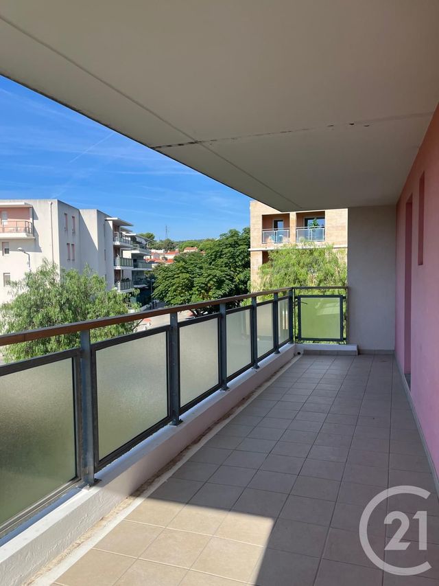 Appartement F3 &agrave; louer - 3 pi&egrave;ces - 55 m2 - La Ciotat - 13 - PROVENCE-ALPES-COTE-D-AZUR