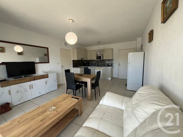 Appartement F3 &agrave; louer - 3 pi&egrave;ces - 55 m2 - La Ciotat - 13 - PROVENCE-ALPES-COTE-D-AZUR