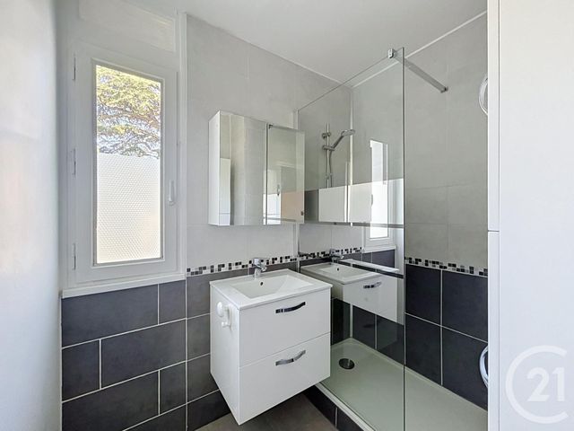 Appartement F3 &agrave; louer - 3 pi&egrave;ces - 56,85 m2 - Rungis - 94 - ILE-DE-FRANCE