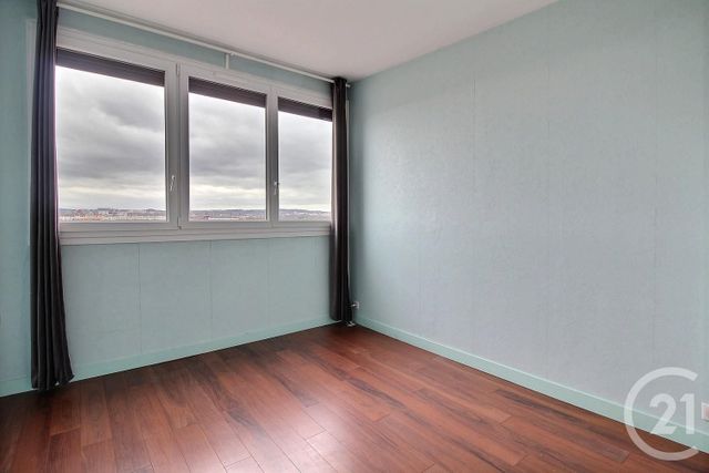 Appartement F4 &agrave; louer - 4 pi&egrave;ces - 69,33 m2 - Fresnes - 94 - ILE-DE-FRANCE