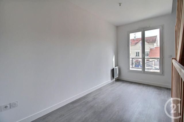 Maison &agrave; louer - 5 pi&egrave;ces - 105,60 m2 - L Hay Les Roses - 94 - ILE-DE-FRANCE