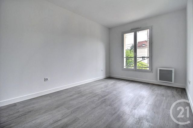 Maison &agrave; louer - 5 pi&egrave;ces - 105,60 m2 - L Hay Les Roses - 94 - ILE-DE-FRANCE