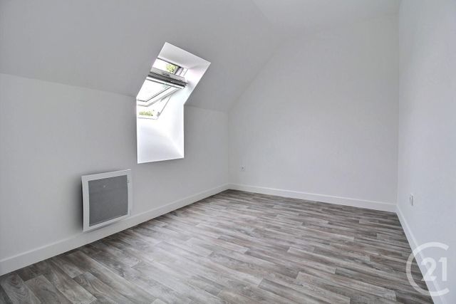 Maison &agrave; louer - 5 pi&egrave;ces - 105,60 m2 - L Hay Les Roses - 94 - ILE-DE-FRANCE