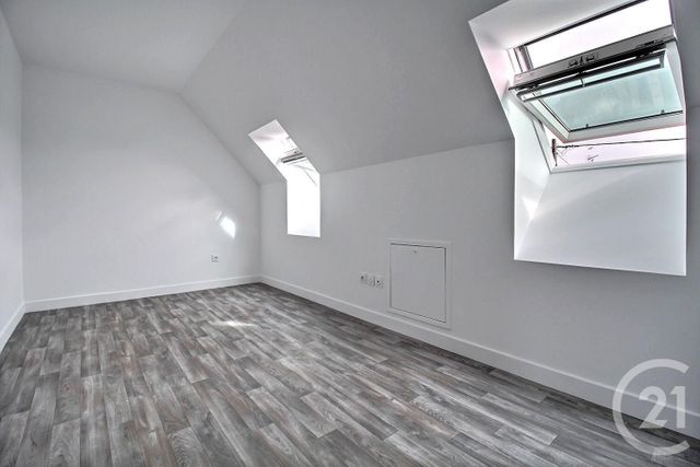 Maison &agrave; louer - 5 pi&egrave;ces - 105,60 m2 - L Hay Les Roses - 94 - ILE-DE-FRANCE