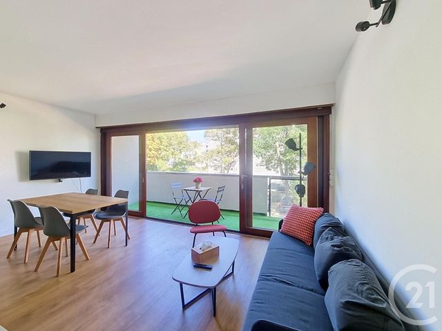 Appartement Chambre &agrave; louer - 1 pi&egrave;ce - 10,21 m2 - Massy - 91 - ILE-DE-FRANCE