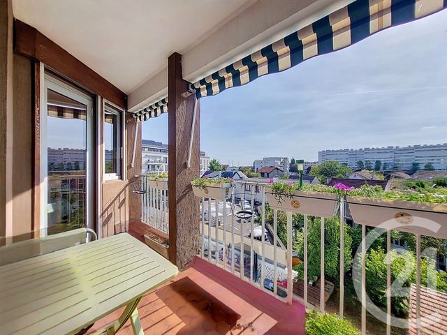 Appartement F3 &agrave; vendre - 3 pi&egrave;ces - 65,14 m2 - Fresnes - 94 - ILE-DE-FRANCE