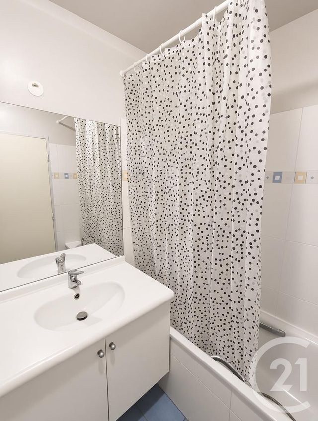 Appartement F2 &agrave; louer - 2 pi&egrave;ces - 44,34 m2 - Fresnes - 94 - ILE-DE-FRANCE