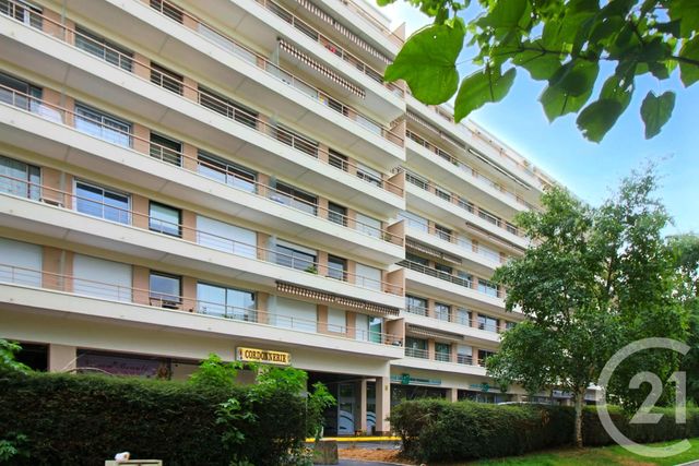 Appartement F3 &agrave; vendre - 3 pi&egrave;ces - 67,16 m2 - Fresnes - 94 - ILE-DE-FRANCE