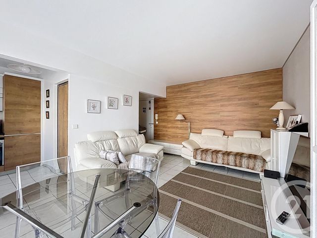 Appartement F4 &agrave; vendre - 4 pi&egrave;ces - 74,21 m2 - Fresnes - 94 - ILE-DE-FRANCE