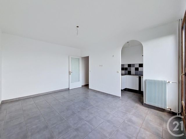 Appartement F2 &agrave; vendre - 2 pi&egrave;ces - 40,33 m2 - Fresnes - 94 - ILE-DE-FRANCE