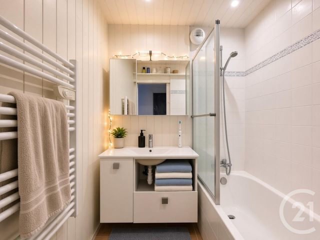Appartement F4 &agrave; vendre - 4 pi&egrave;ces - 66,57 m2 - Fresnes - 94 - ILE-DE-FRANCE