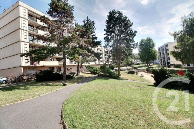 Appartement F4 à vendre - 4 pièces - 71,41 m2 - Fresnes - 94 - ILE-DE-FRANCE