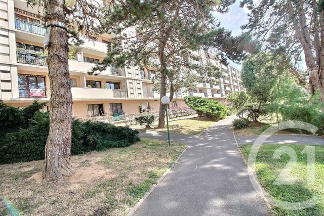 Appartement F4 à vendre - 4 pièces - 71,41 m2 - Fresnes - 94 - ILE-DE-FRANCE