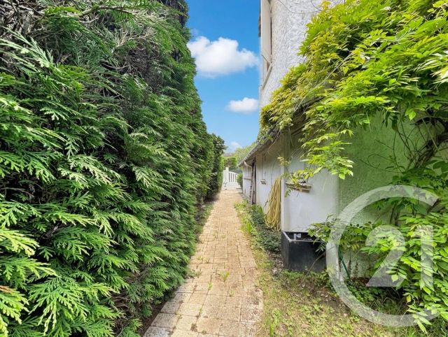Maison &agrave; vendre - 6 pi&egrave;ces - 130,37 m2 - Fresnes - 94 - ILE-DE-FRANCE
