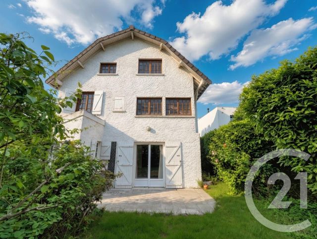 Maison &agrave; vendre - 6 pi&egrave;ces - 130,37 m2 - Fresnes - 94 - ILE-DE-FRANCE