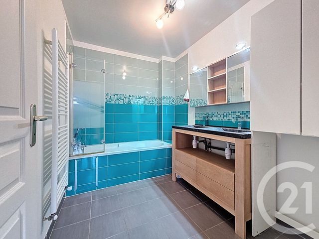 Maison à vendre - 4 pièces - 84 m2 - Fresnes - 94 - ILE-DE-FRANCE