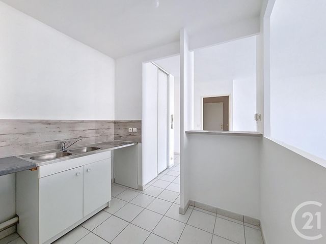 Appartement F2 à vendre - 2 pièces - 47,83 m2 - Fresnes - 94 - ILE-DE-FRANCE