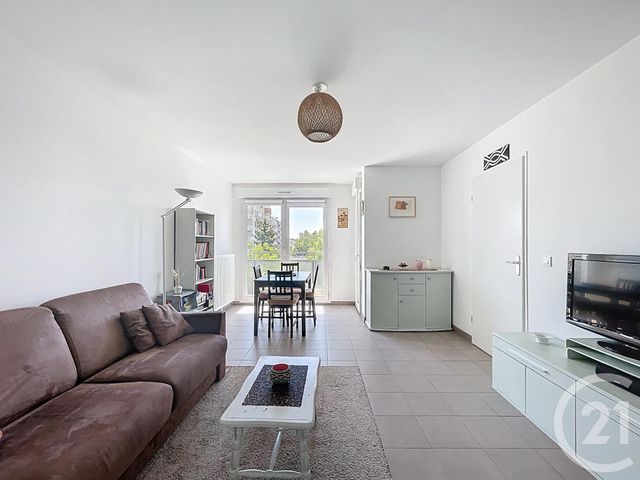 Appartement F4 à vendre - 4 pièces - 79,40 m2 - Fresnes - 94 - ILE-DE-FRANCE