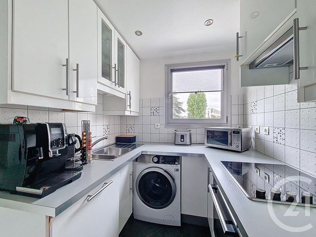 Appartement F5 à vendre - 5 pièces - 70,50 m2 - Fresnes - 94 - ILE-DE-FRANCE