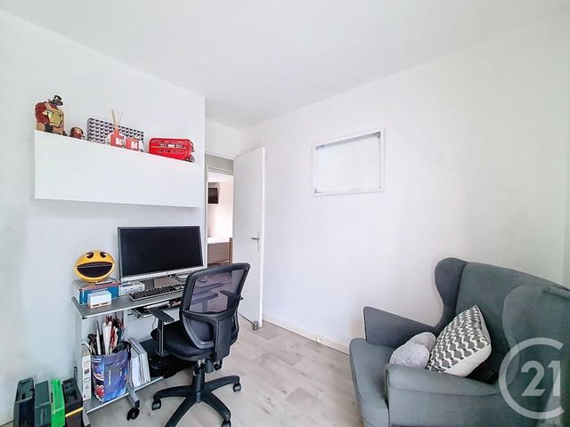 Appartement F5 à vendre - 5 pièces - 70,50 m2 - Antony - 92 - ILE-DE-FRANCE