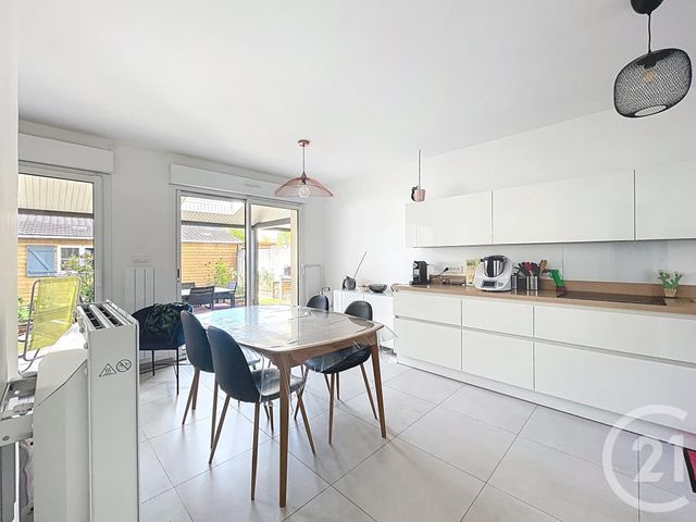 Maison à vendre - 5 pièces - 100,94 m2 - Fresnes - 94 - ILE-DE-FRANCE