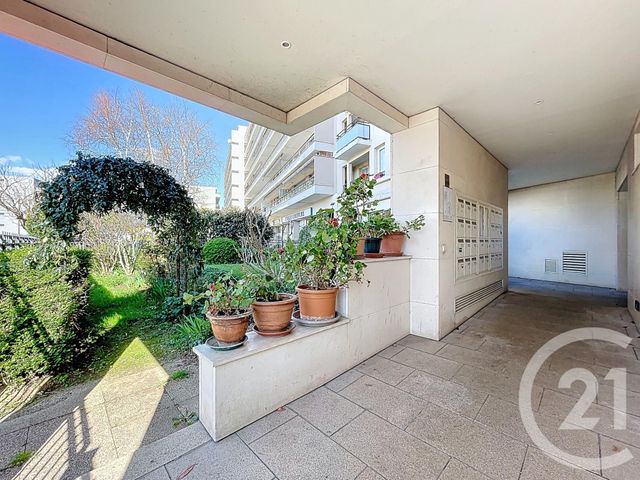 Appartement F4 à vendre - 4 pièces - 74,61 m2 - Fresnes - 94 - ILE-DE-FRANCE