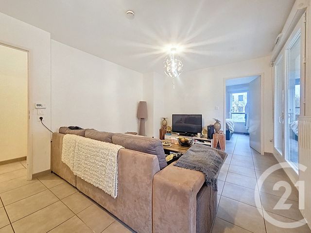 Appartement F2 à vendre - 2 pièces - 41,53 m2 - Fresnes - 94 - ILE-DE-FRANCE