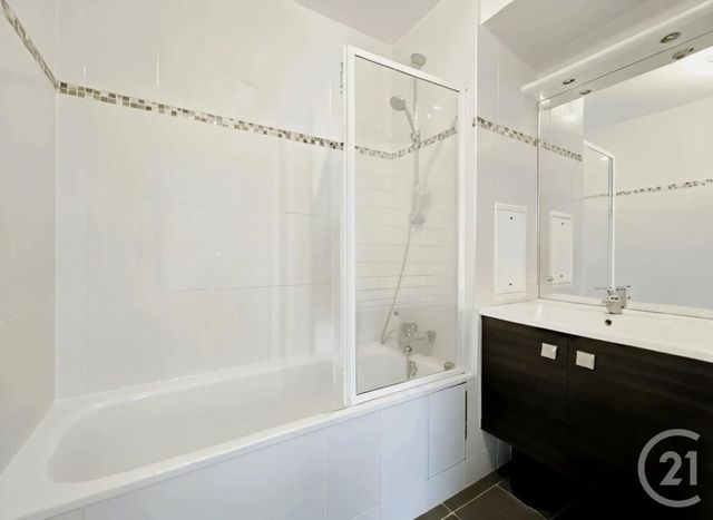 Appartement F3 à louer - 3 pièces - 62,27 m2 - Fresnes - 94 - ILE-DE-FRANCE