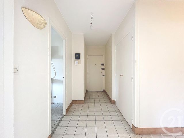 Appartement F2 à vendre - 2 pièces - 60,78 m2 - Fresnes - 94 - ILE-DE-FRANCE