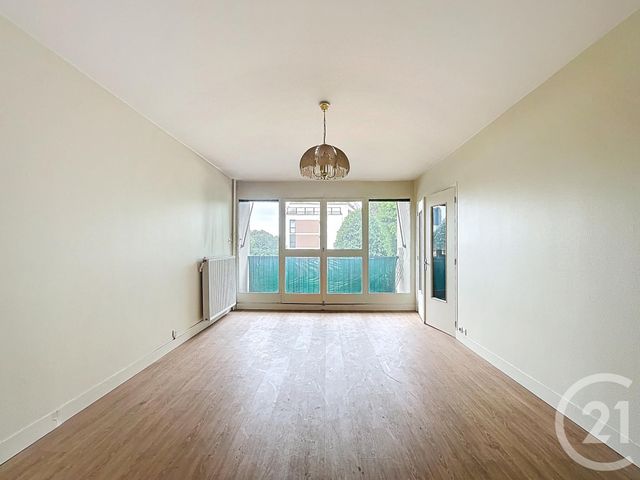 Appartement F2 à vendre - 2 pièces - 60,78 m2 - Fresnes - 94 - ILE-DE-FRANCE