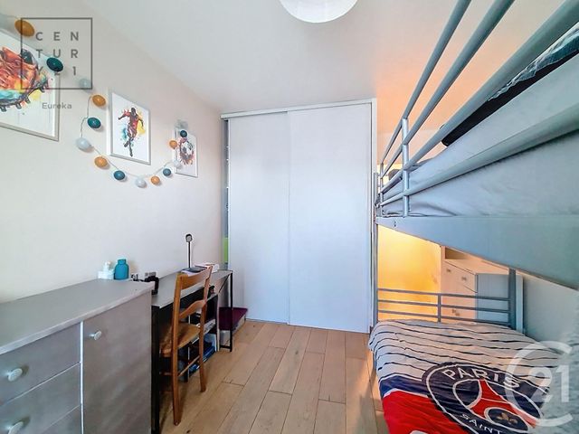 Appartement F4 &agrave; vendre - 4 pi&egrave;ces - 79,21 m2 - Fresnes - 94 - ILE-DE-FRANCE
