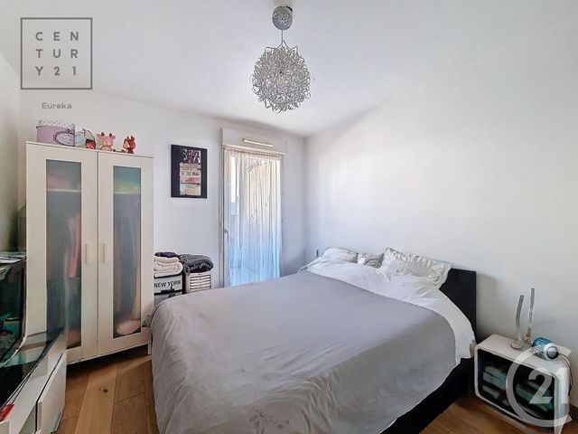 Appartement F4 &agrave; vendre - 4 pi&egrave;ces - 79,21 m2 - Fresnes - 94 - ILE-DE-FRANCE