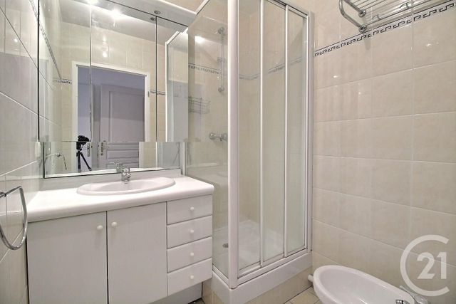 Appartement F2 &agrave; louer - 2 pi&egrave;ces - 47,06 m2 - Fresnes - 94 - ILE-DE-FRANCE