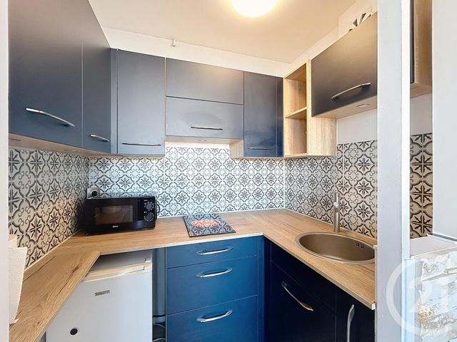 Appartement F1 &agrave; louer - 1 pi&egrave;ce - 26,54 m2 - Fresnes - 94 - ILE-DE-FRANCE